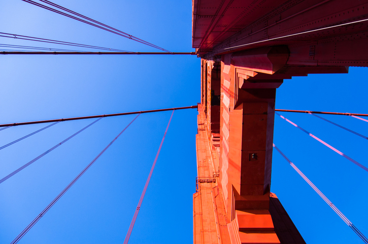 International orange (Golden Gate Bridge) - red color - Zigzag